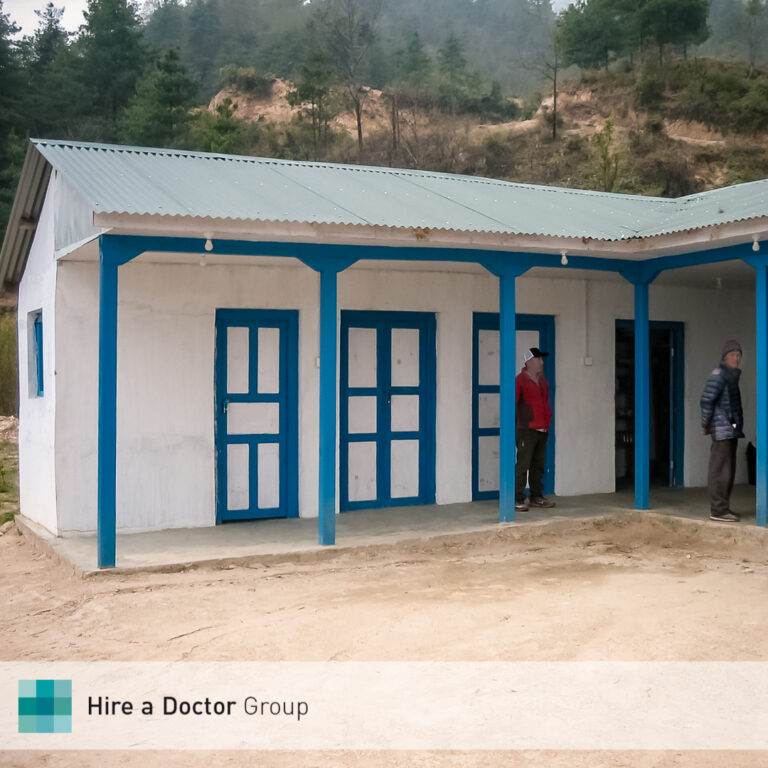 Health Post in Nepal. Eine Spende an Nepalmed e.V. von Hire a Doctor Group